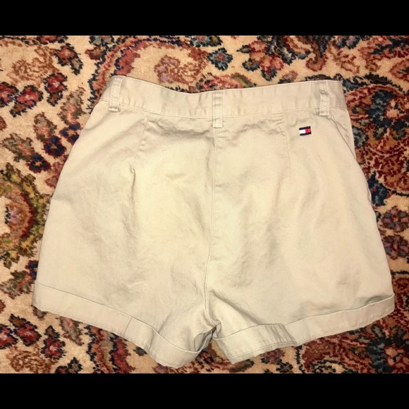 Tommy Hilfiger Shorts - Picture 3 of 4